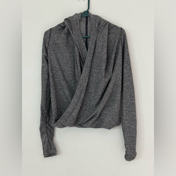 🌟NWOT🌟 Ivivva: Girls Long Sleeve Hooded Top- Size 12 - Picture 1 of 8